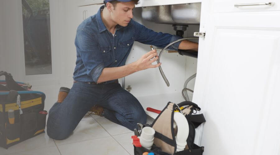 Expert burst pipe repair services in Shipman, IL